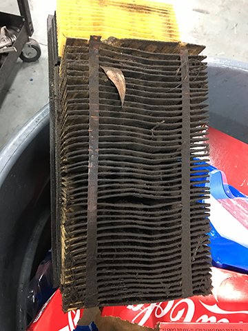 dirty-engine-air-filter 3
