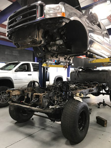 ENGINE REMOVAL AND INSTALL ON A FORD F250 SUPER DUTY 4