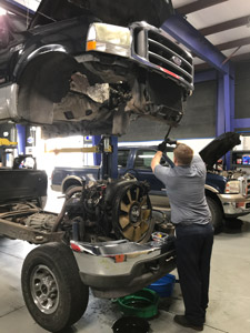ENGINE REMOVAL AND INSTALL ON A FORD F250 SUPER DUTY